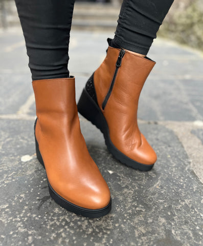 Paula Urban Tan Wedge Boots