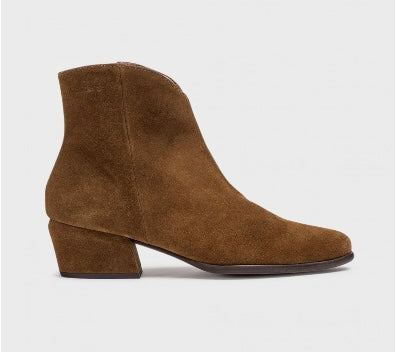 Wonders D-2001 Capuccino Suede Boots