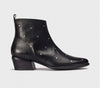 Wonders D-2002 Black Studded Boots