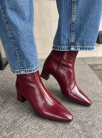 Unisa Mailo in Burgandy