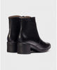 Wonders Black Leather Boots