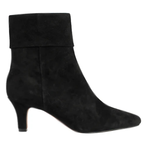 Regarde le Ciel Nita Black Suede Boots