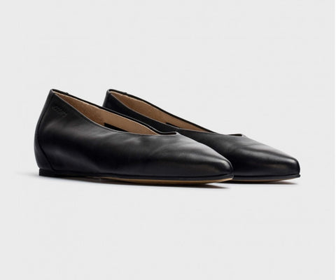 Wonders Black A3802 Pumps
