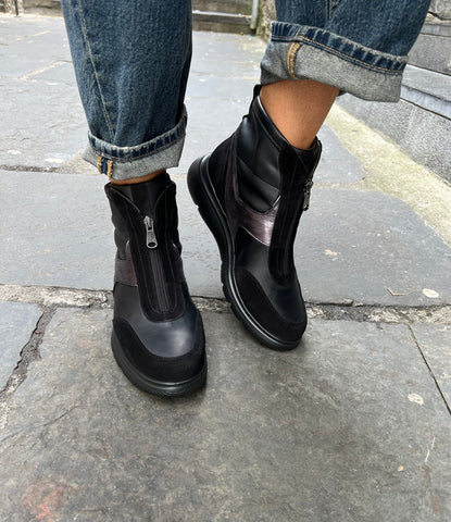 Paula Urban Black Zip Wedge Leather Boots